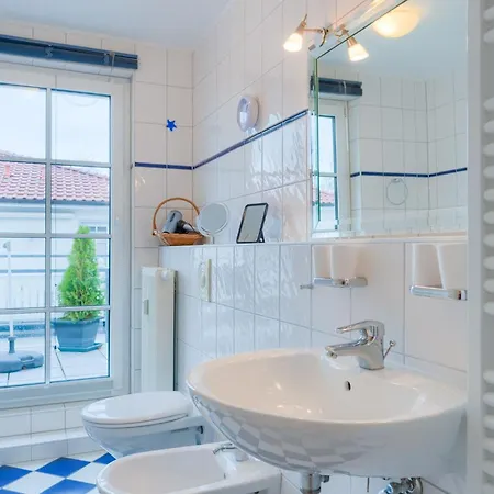 Dornbusch, Penthouse 9 アパート ビンツ