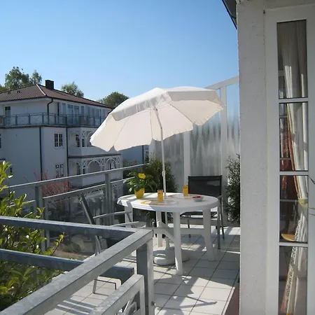 Dornbusch, Penthouse 9 * ビンツ