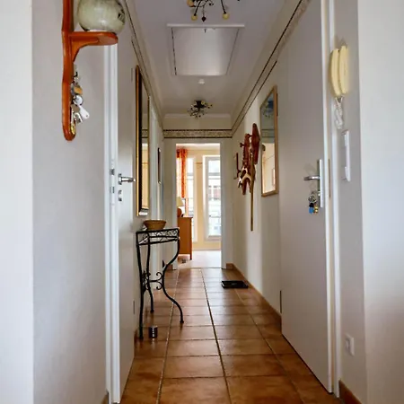 アパート Dornbusch, Penthouse 9 *